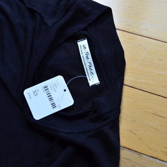 We The Free Women's XS Linen Blend Lace Trimmed Black Top Tee - Picture 10 of 14